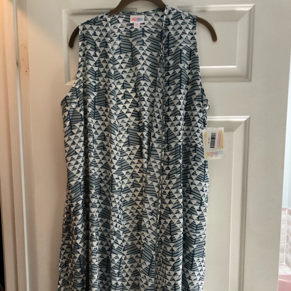 LuLaRoe Joy sleeveless overlay